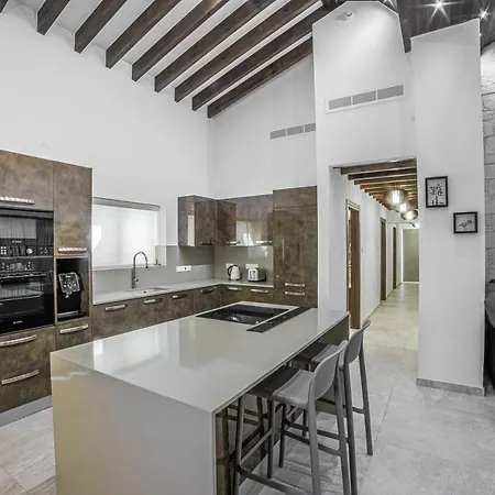 Sunrise Dream - Exclusive 5 Bedroom Panorama Hill Villa